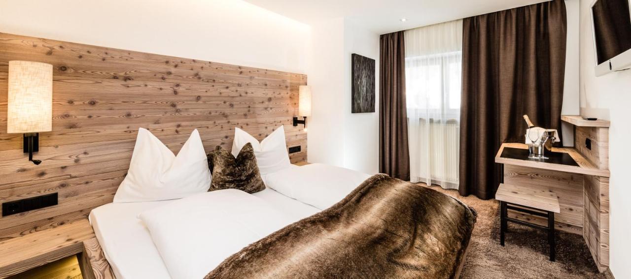 Arthotel Anterleghes - Gardenahotels Selva di Val Gardena Ngoại thất bức ảnh